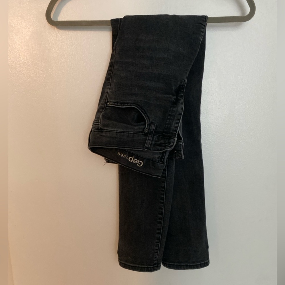 Gap Women's Black Jeans
